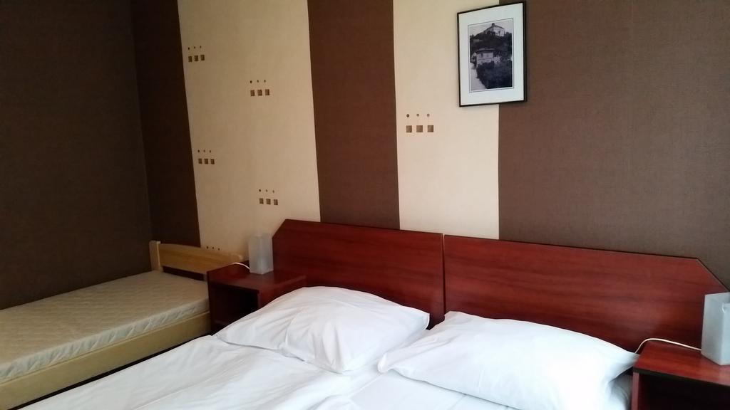 Hotel Zimní stadion Náchod Quarto foto